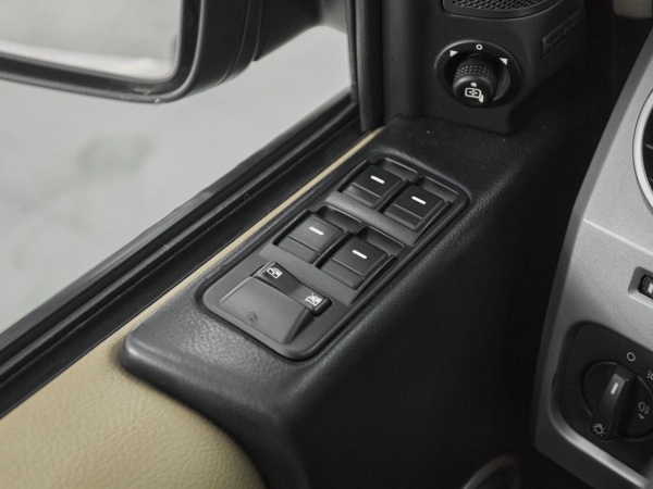 Land Rover Discovery, III фото №12