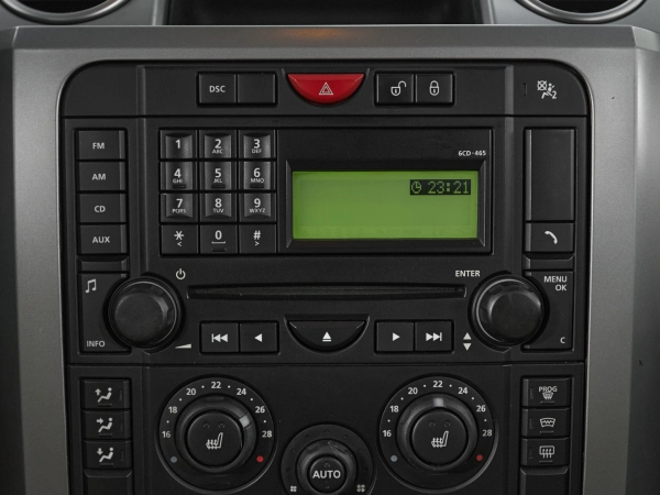 Land Rover Discovery, III фото №13