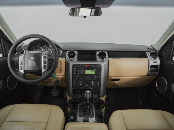 Land Rover Discovery, III фото №7