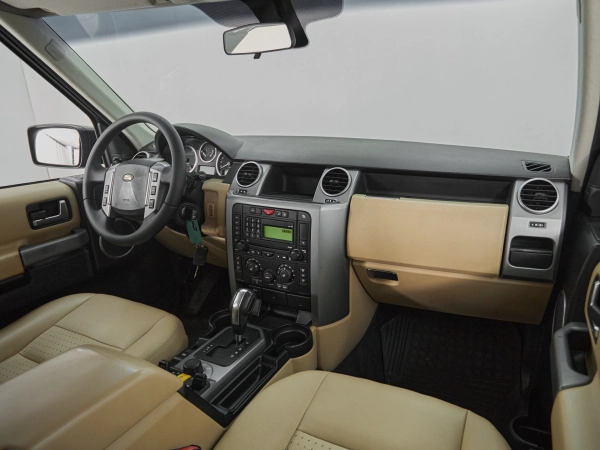 Land Rover Discovery, III фото №8