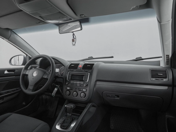 Volkswagen Jetta, V фото №9