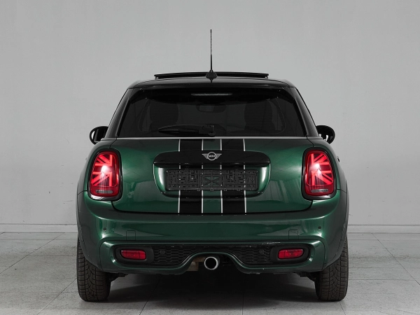 MINI Hatch, III (F55/F56) Рестайлинг фото №5