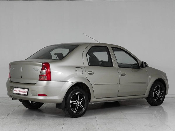 Renault Logan, I Рестайлинг фото №6