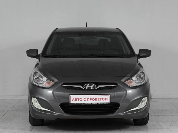 Hyundai Solaris, I фото №2