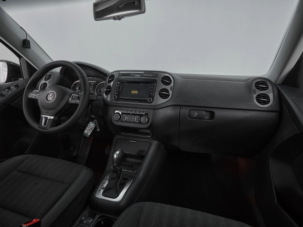 Volkswagen Tiguan, I Рестайлинг фото №9