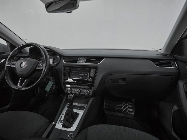 Skoda Octavia, III (A7) фото №9