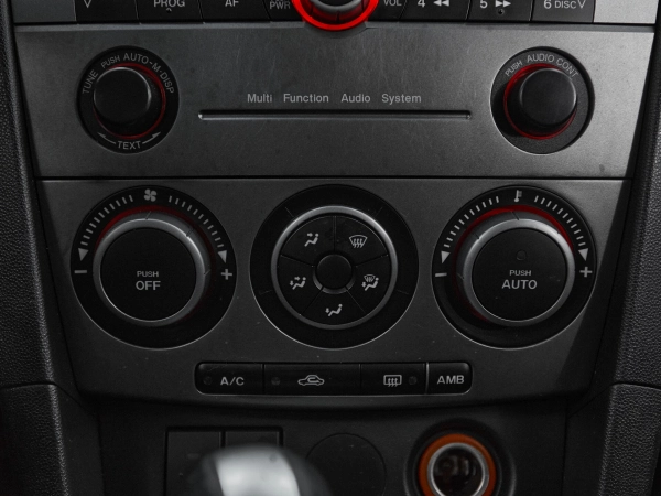 Mazda 3, I (BK) Рестайлинг фото №14