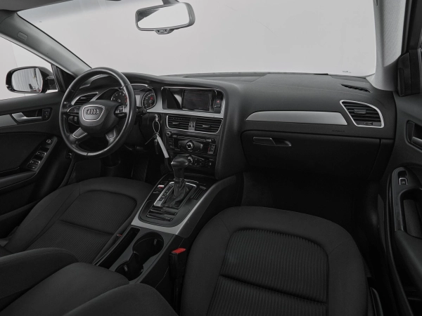 Audi A4, IV (B8) Рестайлинг фото №9
