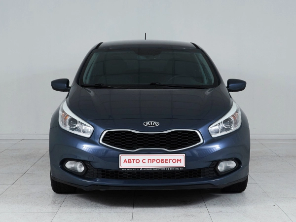 Kia Ceed, II фото №2