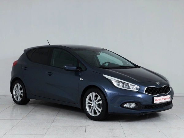 Kia Ceed, II фото №3