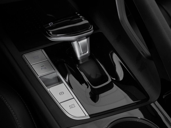 Hyundai Elantra, VII (CN7) Рестайлинг фото №21