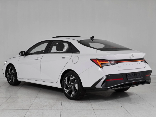 Hyundai Elantra, VII (CN7) Рестайлинг фото №4