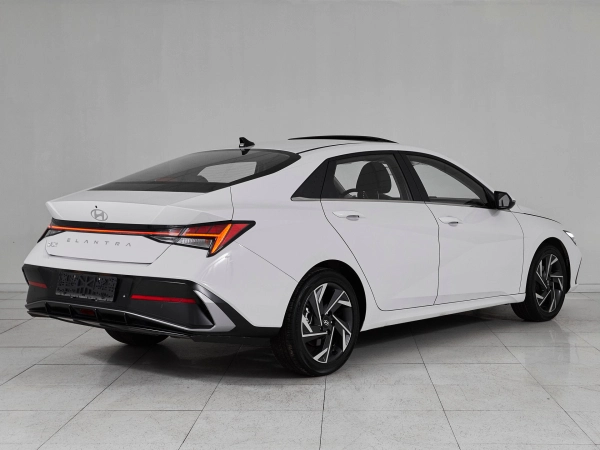 Hyundai Elantra, VII (CN7) Рестайлинг фото №6
