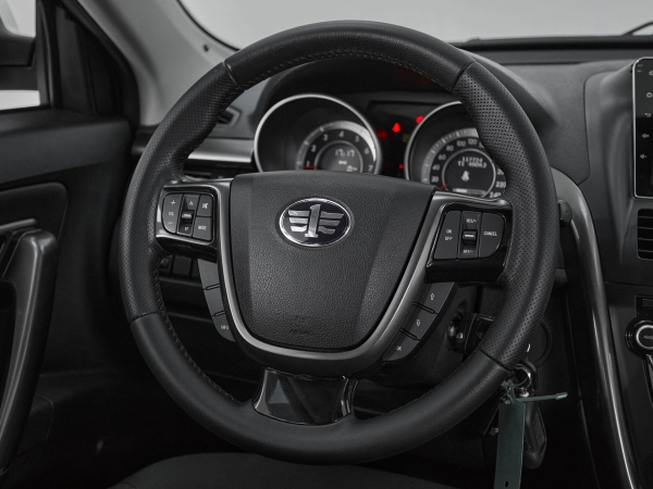 FAW Besturn X80, I фото №11