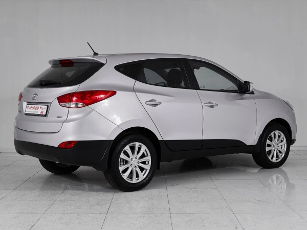 Hyundai ix35, I Рестайлинг фото №6