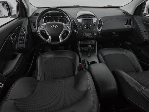 Hyundai ix35, I Рестайлинг фото №7