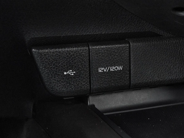 Toyota Camry, VIII (XV70) Рестайлинг фото №20