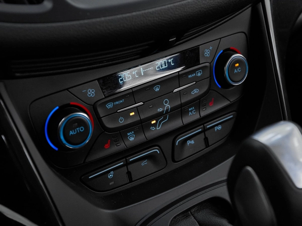 Ford Kuga, II Рестайлинг фото №18