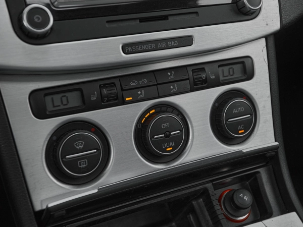 Volkswagen Passat, B6 фото №19