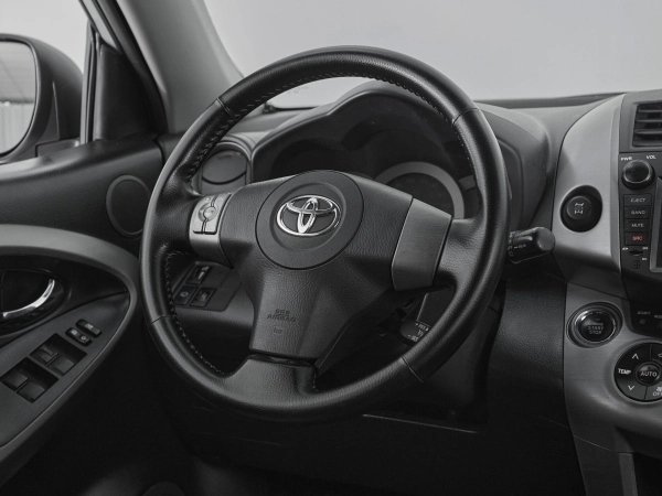 Toyota RAV4, III (XA30) фото №10