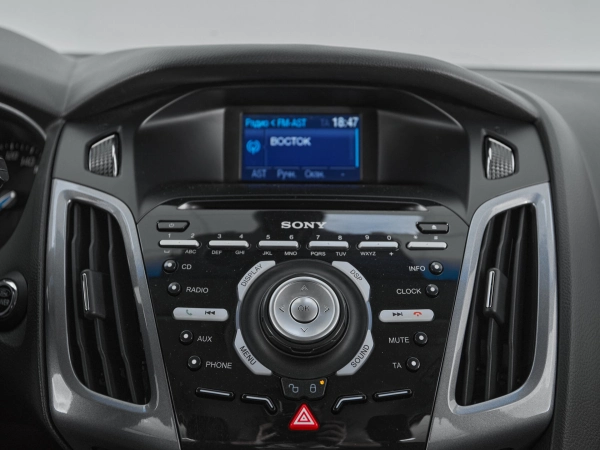 Ford Focus, III фото №15