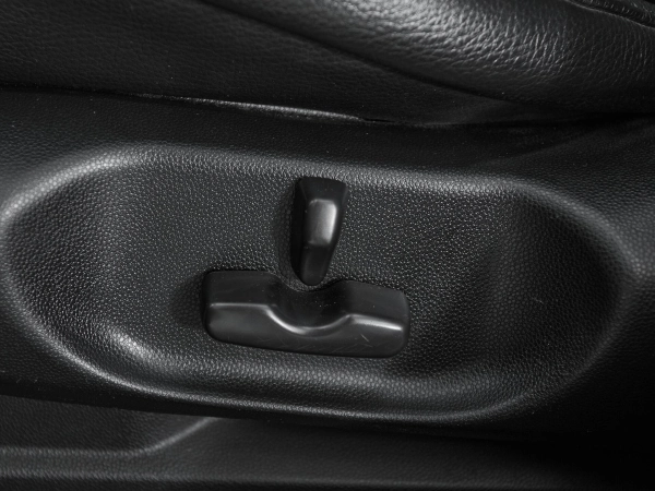 Mazda CX-7, I фото №14