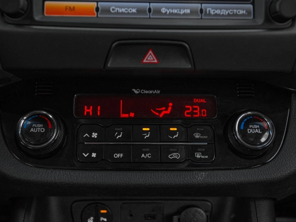 Kia Sportage, III фото №17