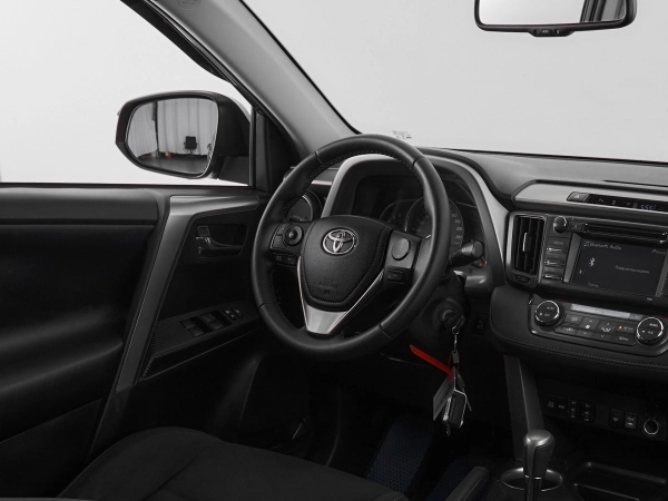 Toyota RAV4, IV (XA40) фото №10