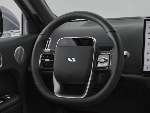 Li Auto (Lixiang) L8, I фото №11