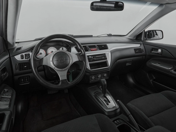 Mitsubishi Lancer, IX Рестайлинг фото №7