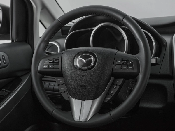 Mazda CX-7, I Рестайлинг фото №10
