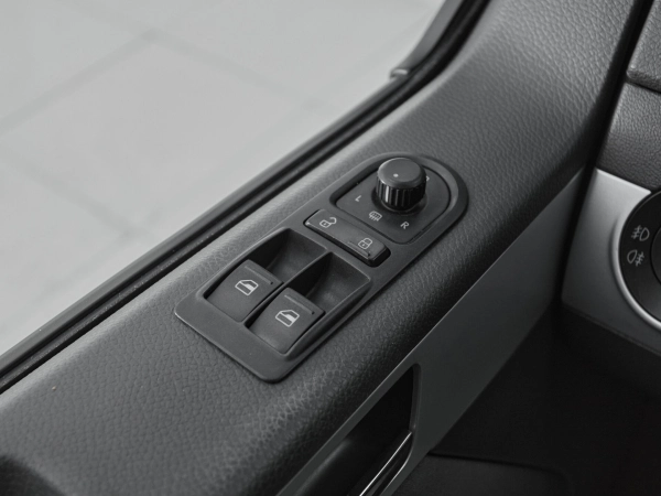 Volkswagen Multivan, T5 Рестайлинг фото №13