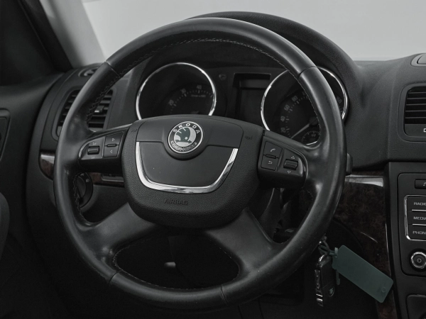 Skoda Yeti, I фото №11