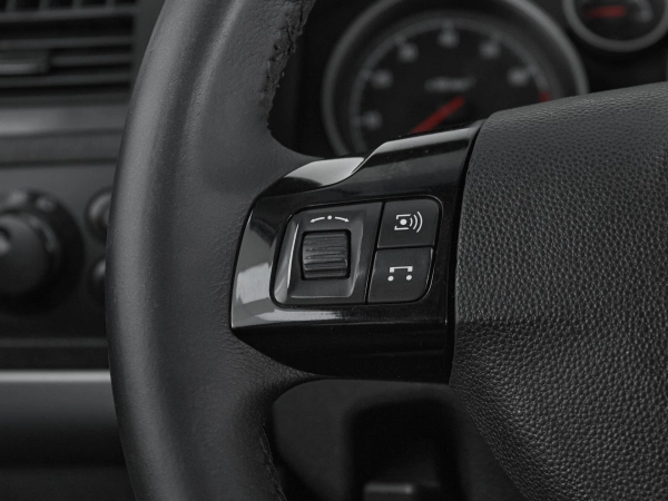 Opel Zafira, B Рестайлинг фото №11