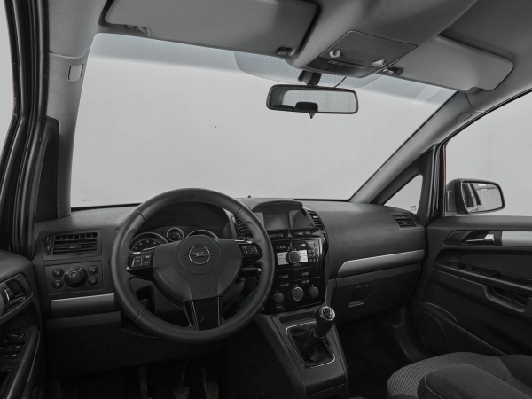 Opel Zafira, B Рестайлинг фото №7