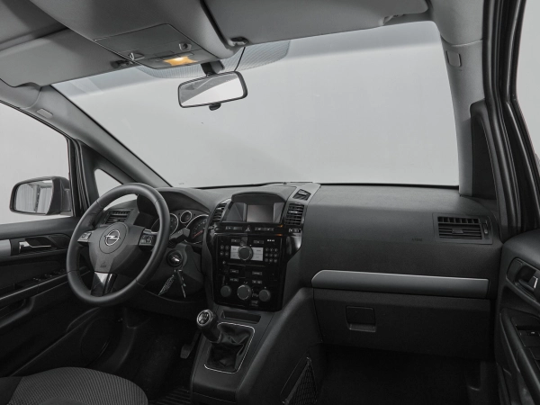 Opel Zafira, B Рестайлинг фото №9