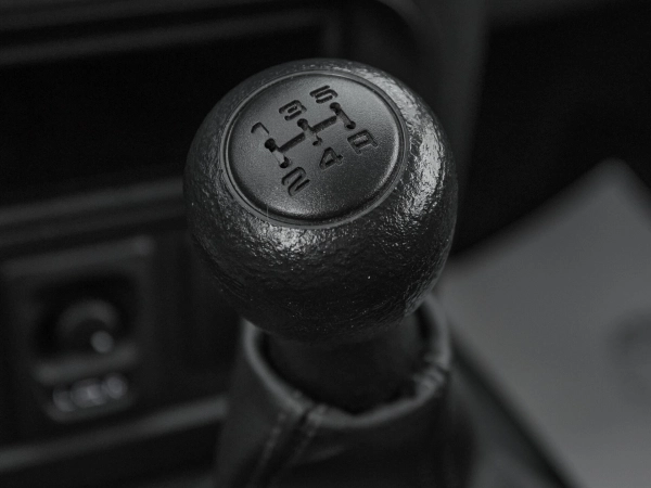 Lada (ВАЗ) Niva Travel, I фото №16