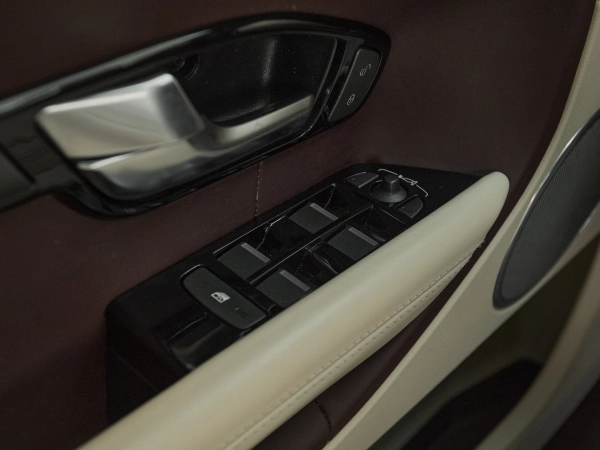 Land Rover Range Rover Evoque, I фото №16