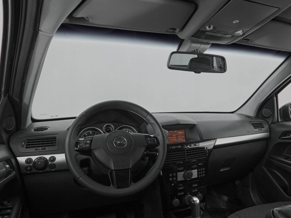 Opel Astra, H Рестайлинг фото №7
