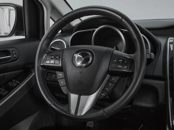 Mazda CX-7, I Рестайлинг фото №11