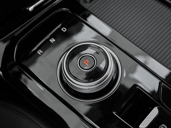Kia K5, III фото №20