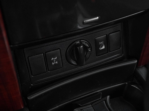 Toyota Land Cruiser Prado, 150 Series Рестайлинг 1 фото №20