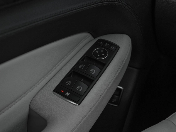 Mercedes-Benz GLE, I (W166) фото №17