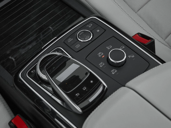 Mercedes-Benz GLE, I (W166) фото №24