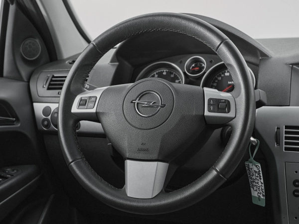Opel Astra, H Рестайлинг фото №10