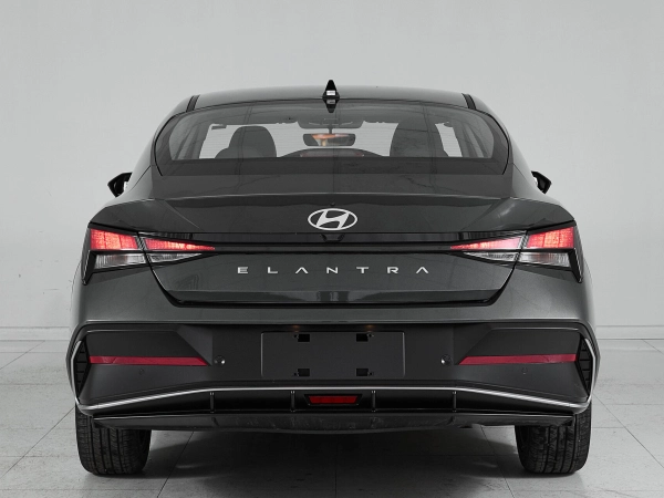 Hyundai Elantra, VII (CN7) Рестайлинг фото №5