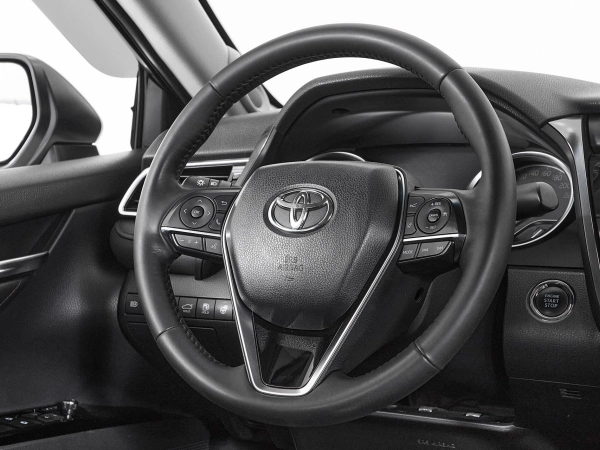 Toyota Camry, VIII (XV70) фото №10