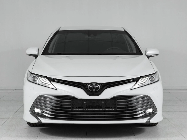 Toyota Camry, VIII (XV70) фото №2