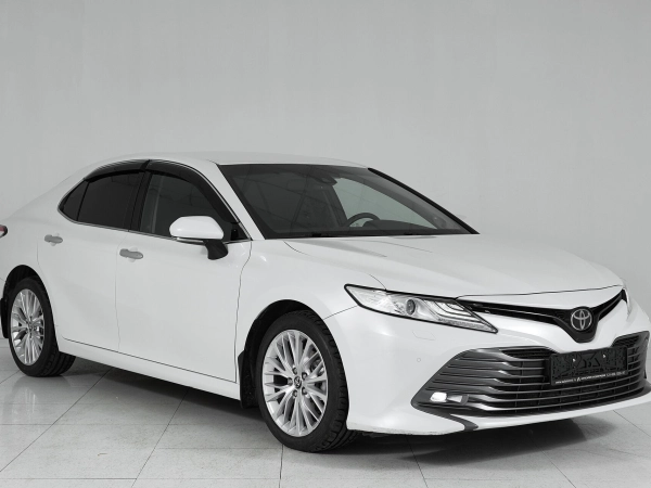 Toyota Camry, VIII (XV70) фото №3