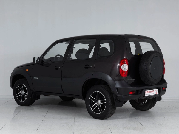 Chevrolet Niva, I Рестайлинг фото №4